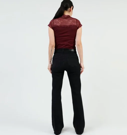 DAMES Minus Blouse