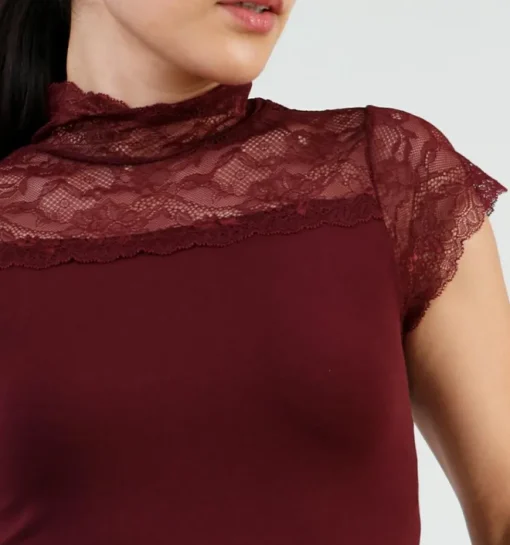 DAMES Minus Blouse