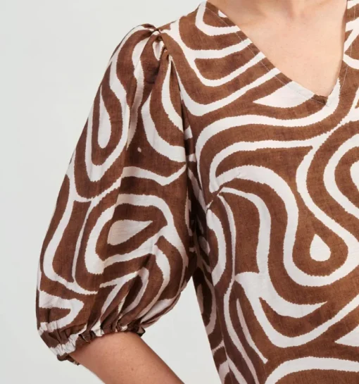 DAMES Sisters Point Blouse