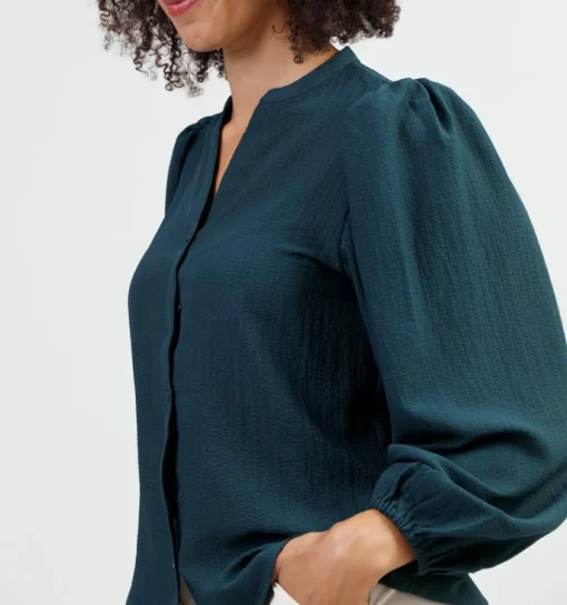 DAMES Sisters Point Blouse