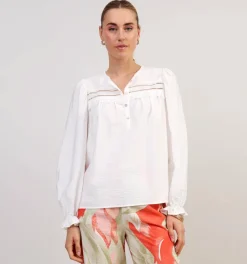 DAMES Sisters Point Blouse