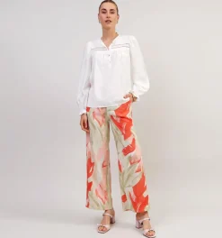 DAMES Sisters Point Blouse