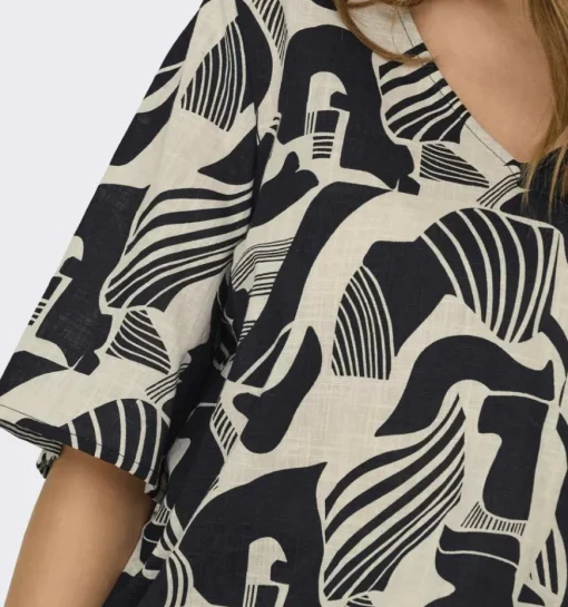 DAMES ONLY Carmakoma Blouse