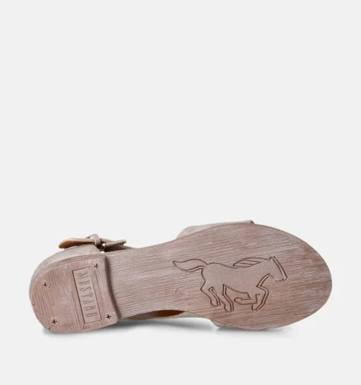 DAMES Mustang Sandalen