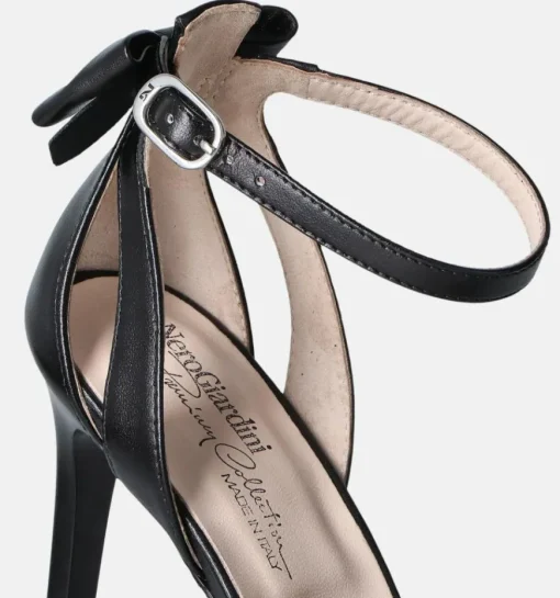 DAMES NeroGiardini Sandalen