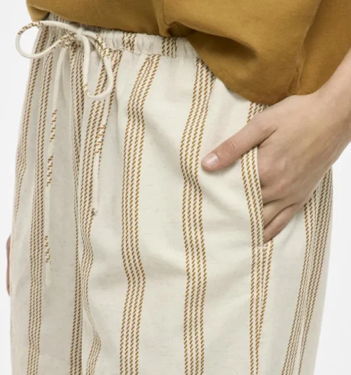 DAMES Vila Short