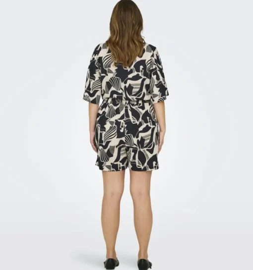 DAMES ONLY Carmakoma Short