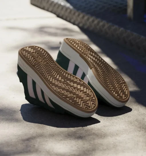 DAMES adidas Sneakers groen