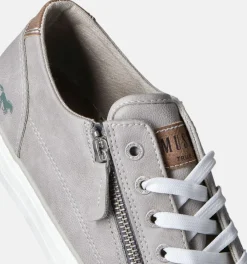 DAMES Mustang Sneakers