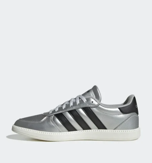 DAMES adidas Sneakers zilver