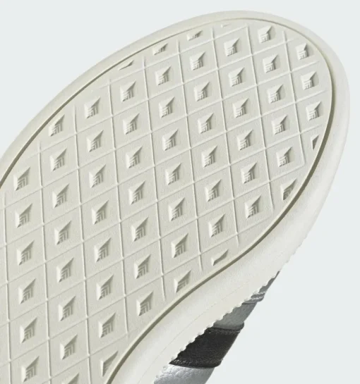 DAMES adidas Sneakers zilver