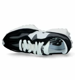 DAMES New Balance Sneakers zwart