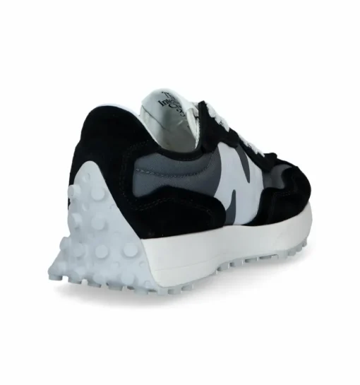 DAMES New Balance Sneakers zwart