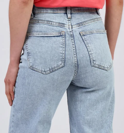 DAMES Sisters Point Straight leg jeans