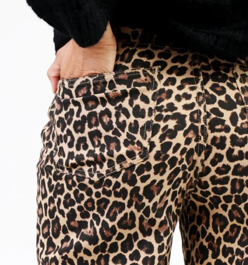 DAMES Sisters Point Straight leg jeans