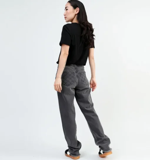 DAMES Pieces T-shirt